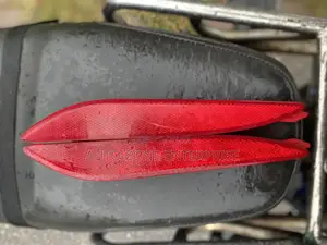Hyundai Elantra 2011 2012 2013 Back Bumper Reflector