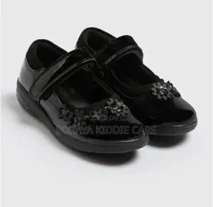 Girls Design Shoes