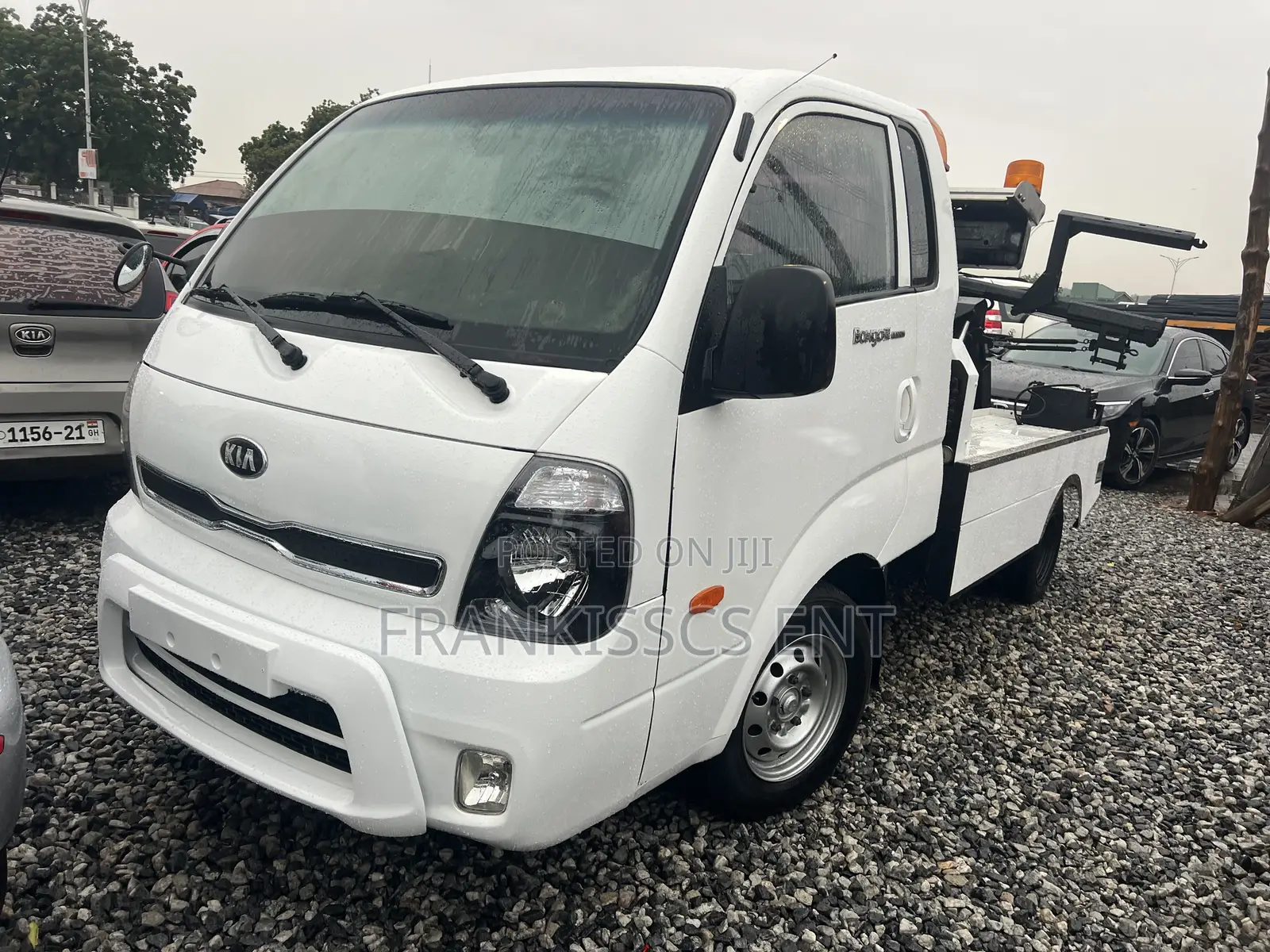 Kia Bongo 3 Towing Car