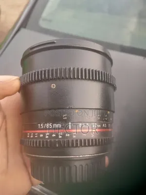 Rokinon 85mm 1.5
