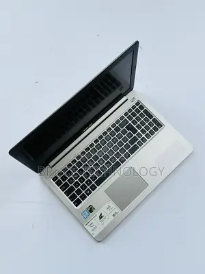 Laptop Asus K50IJ 12GB Intel Core i7 HDD+SSD 256GB
