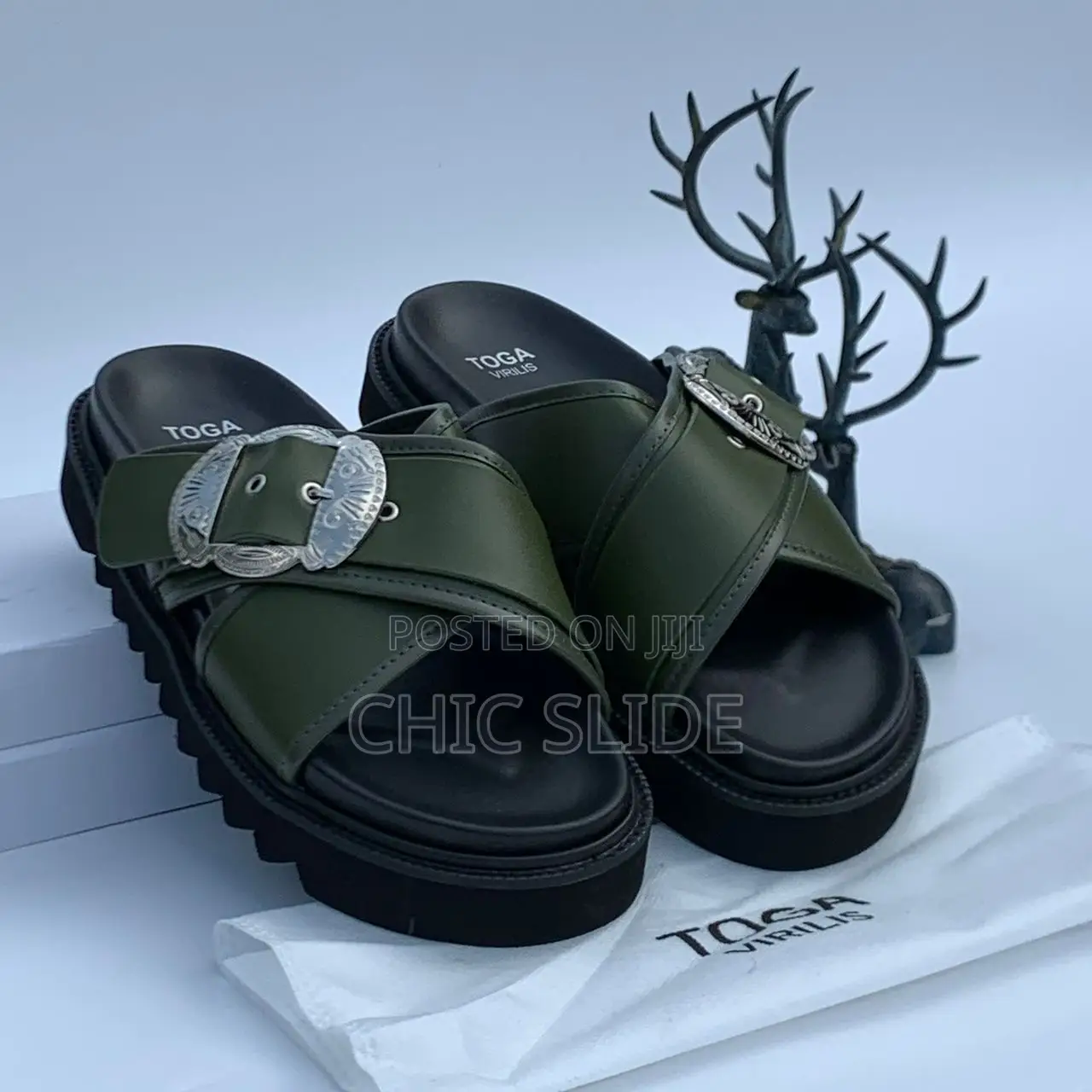 Toga Slippers