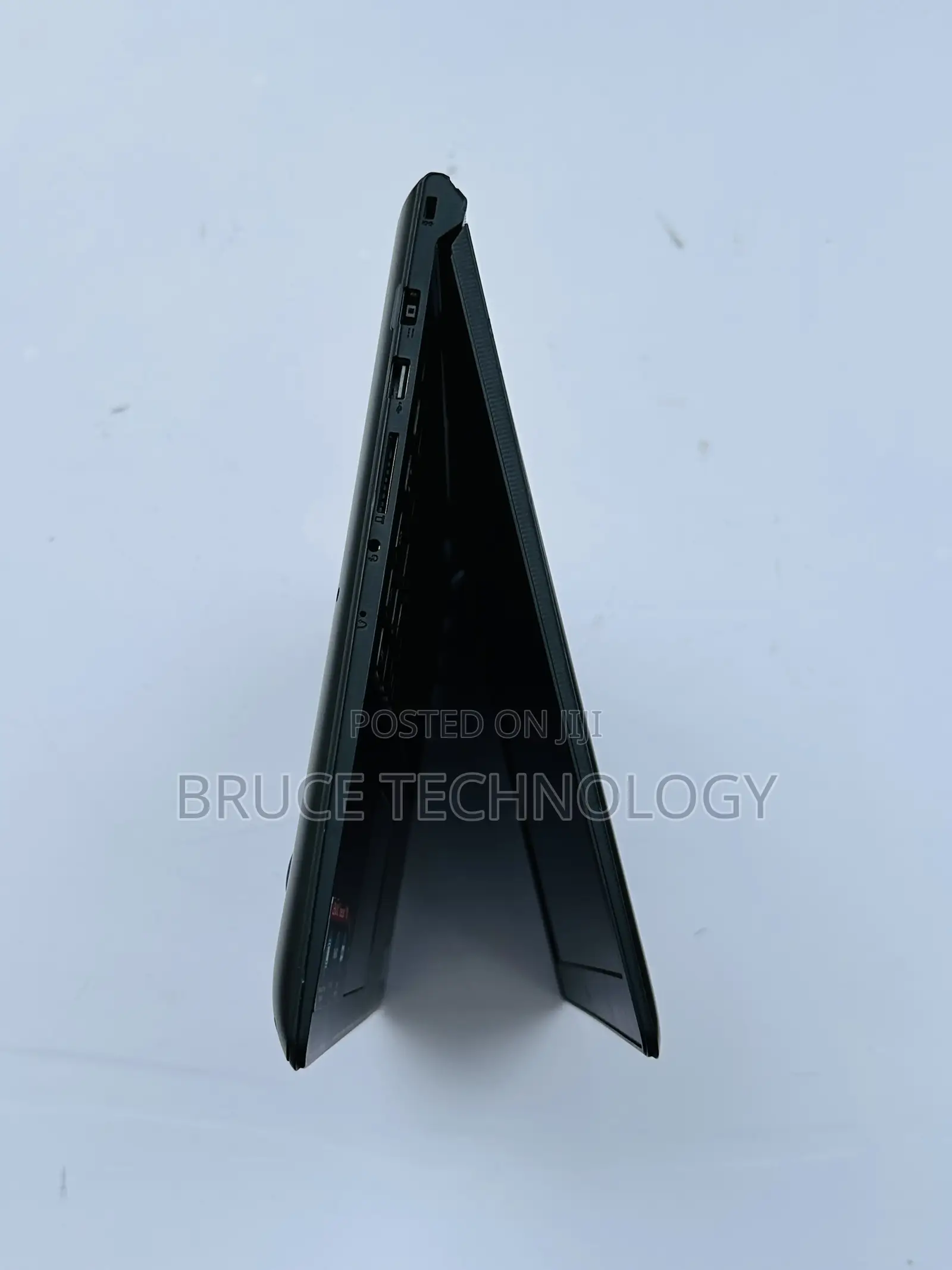 Laptop Lenovo IdeaPad 720S 16GB Intel Core i5 HDD 1T