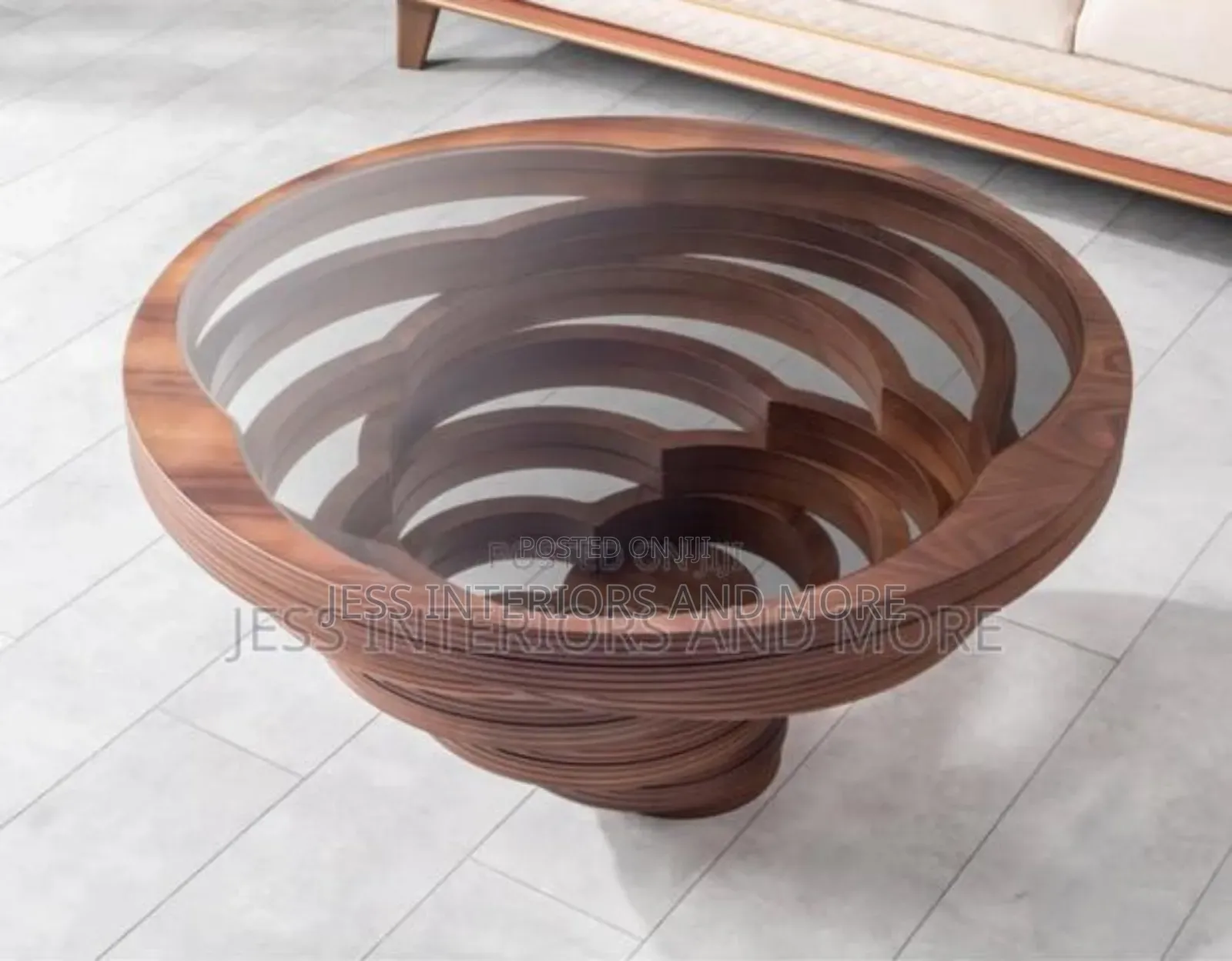 Center Table (Round)