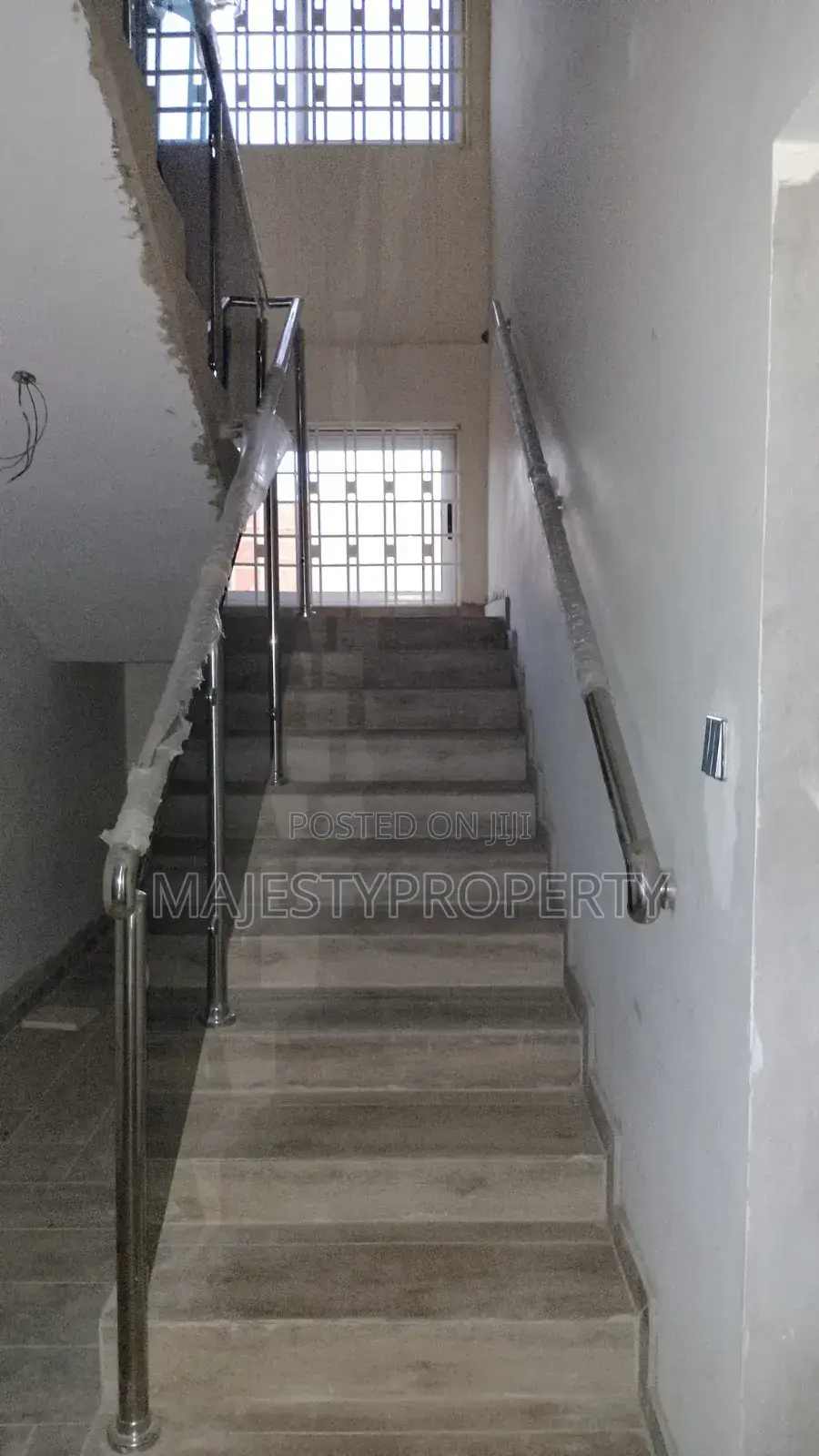 4bdrm Mansion in Basket, Spintex for Sale