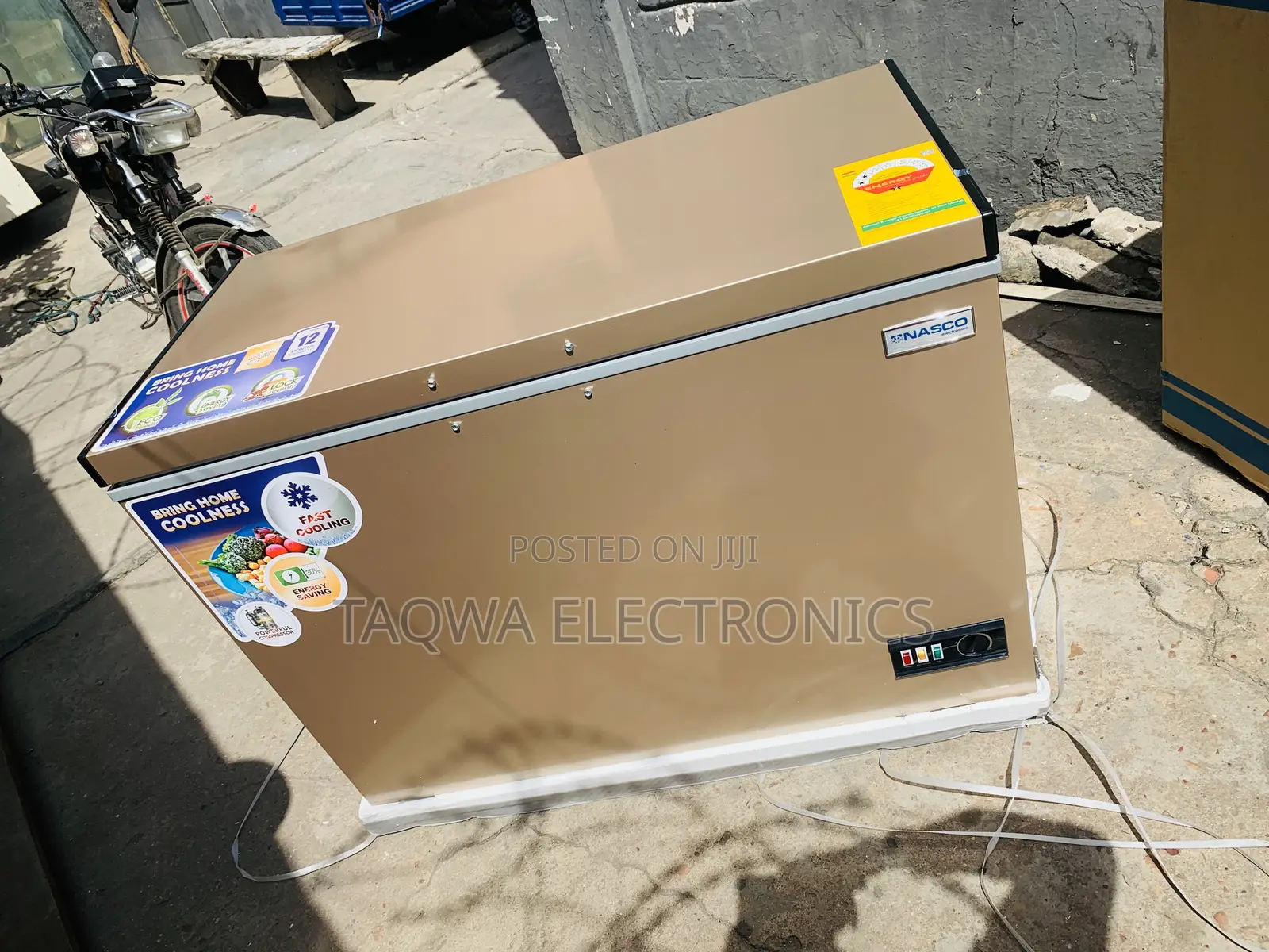 Better Saving Nasco Freezer 318l