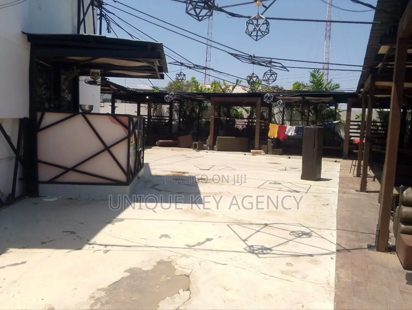 Restaurant Space to in Osu for Rent