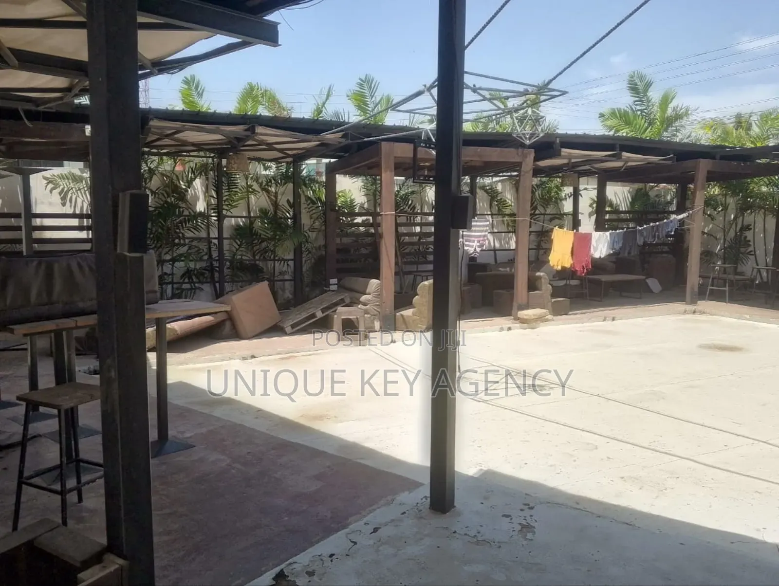 Restaurant Space to in Osu for Rent