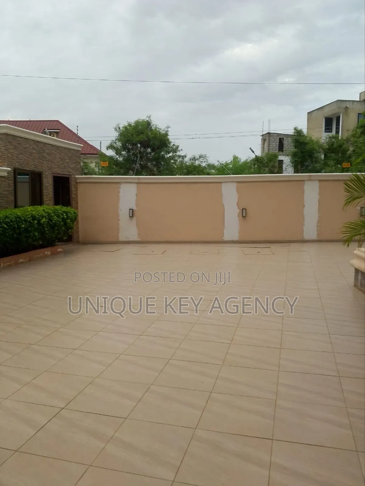 2bdrm Apartment in Unique Key Agency, Tseaddo for rent