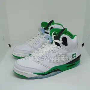Photo - Nike Air Jordan 5 Retro “Lucky Green”