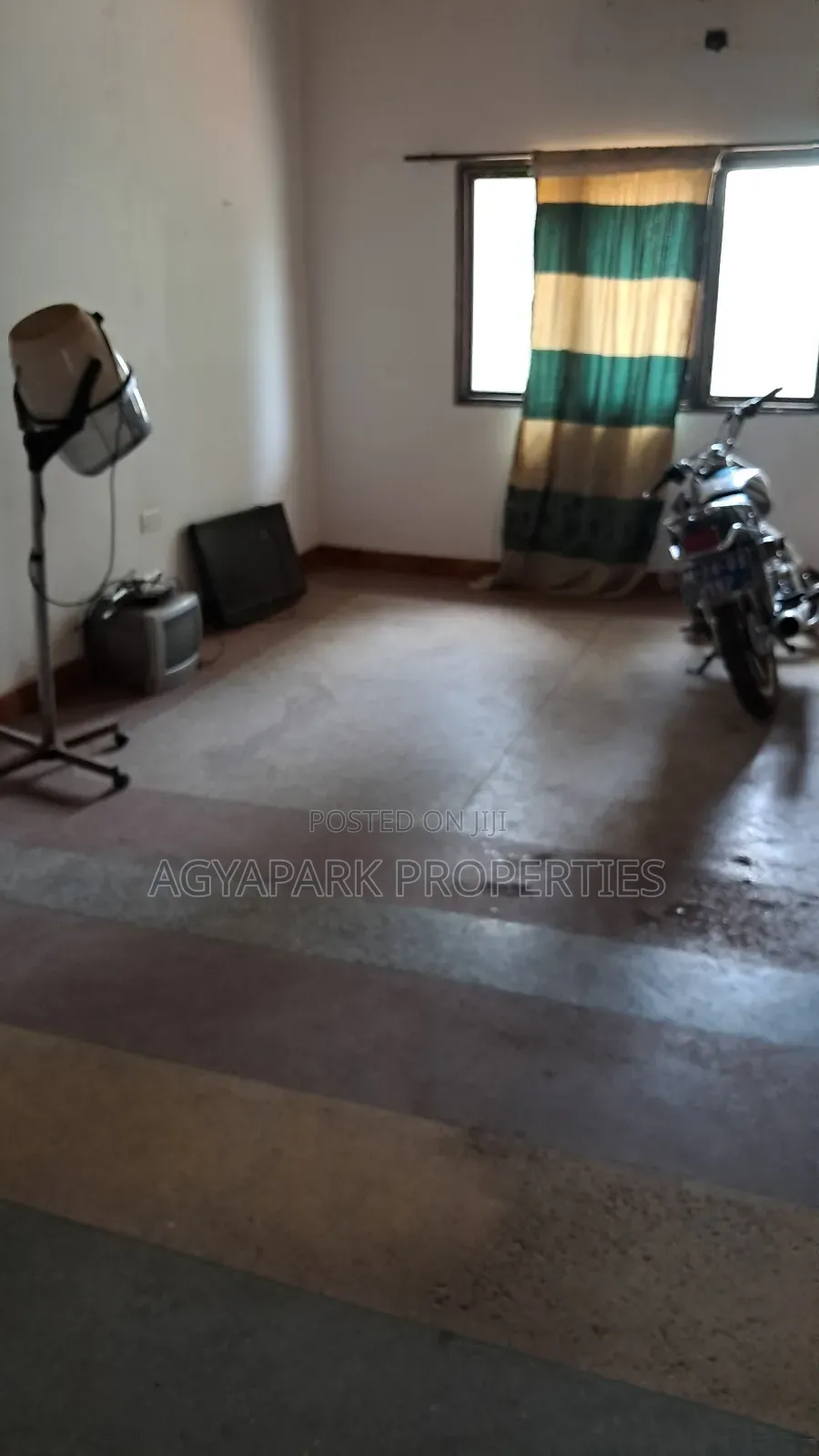 4bdrm House in Adenta, Housing Down for sale
