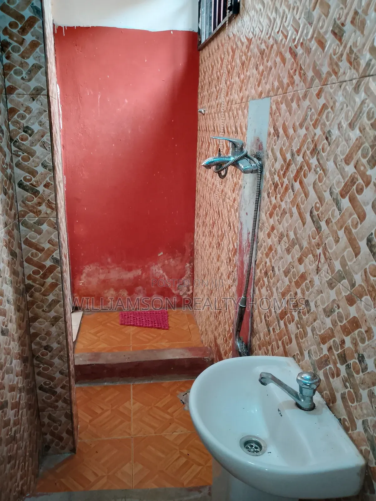 1bdrm Apartment in Coastal Estate Area, Spintex for rent
