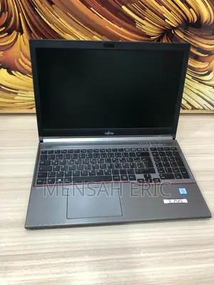 Laptop Fujitsu Lifebook E756 8GB Intel Core I5 SSD 128GB