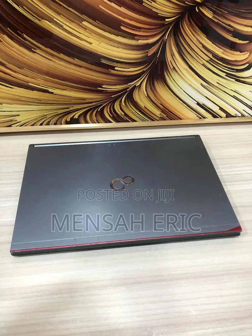 Laptop Fujitsu Lifebook E756 8GB Intel Core I5 SSD 128GB