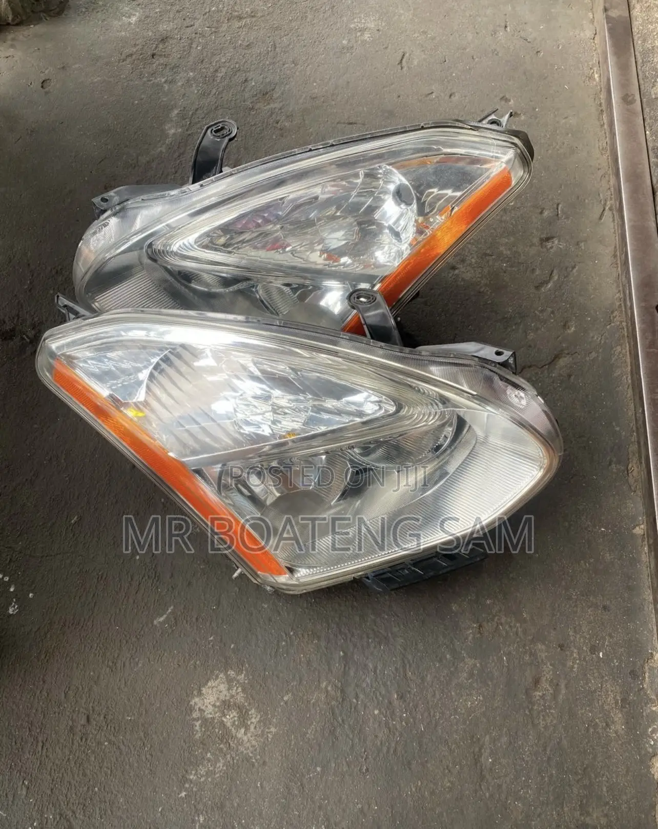Nissan Rogue 2012 Headlight