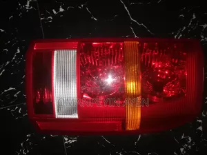 Tail Light Lamp Land Rover Disc 3
