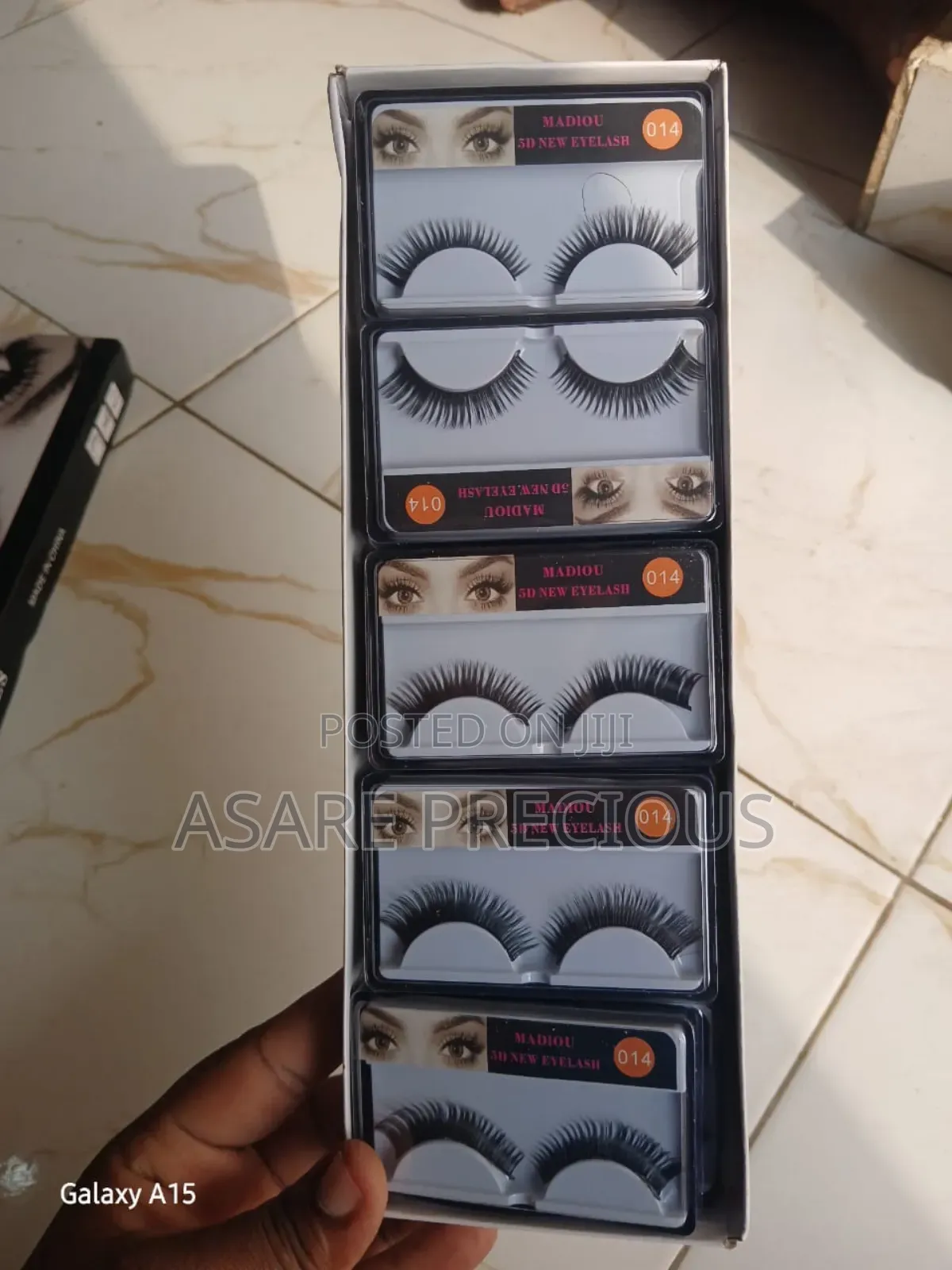 Charming Looks Eye Lashes Set