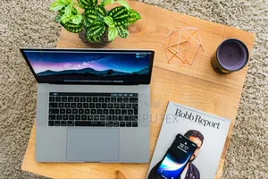 Laptop Apple MacBook Pro 2018 32GB Intel Core I7 SSD 512GB