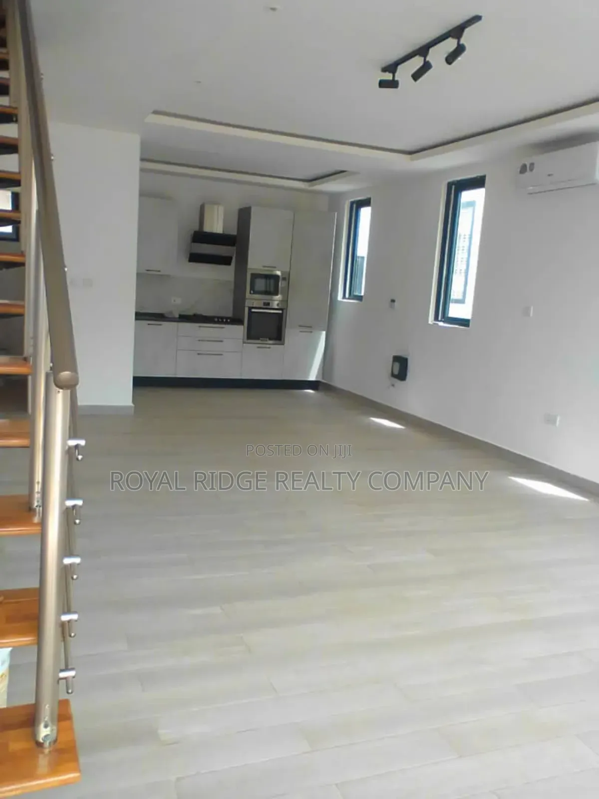 2bdrm Townhouse / Terrace in Tseaddo, Accra Metropolitan for rent