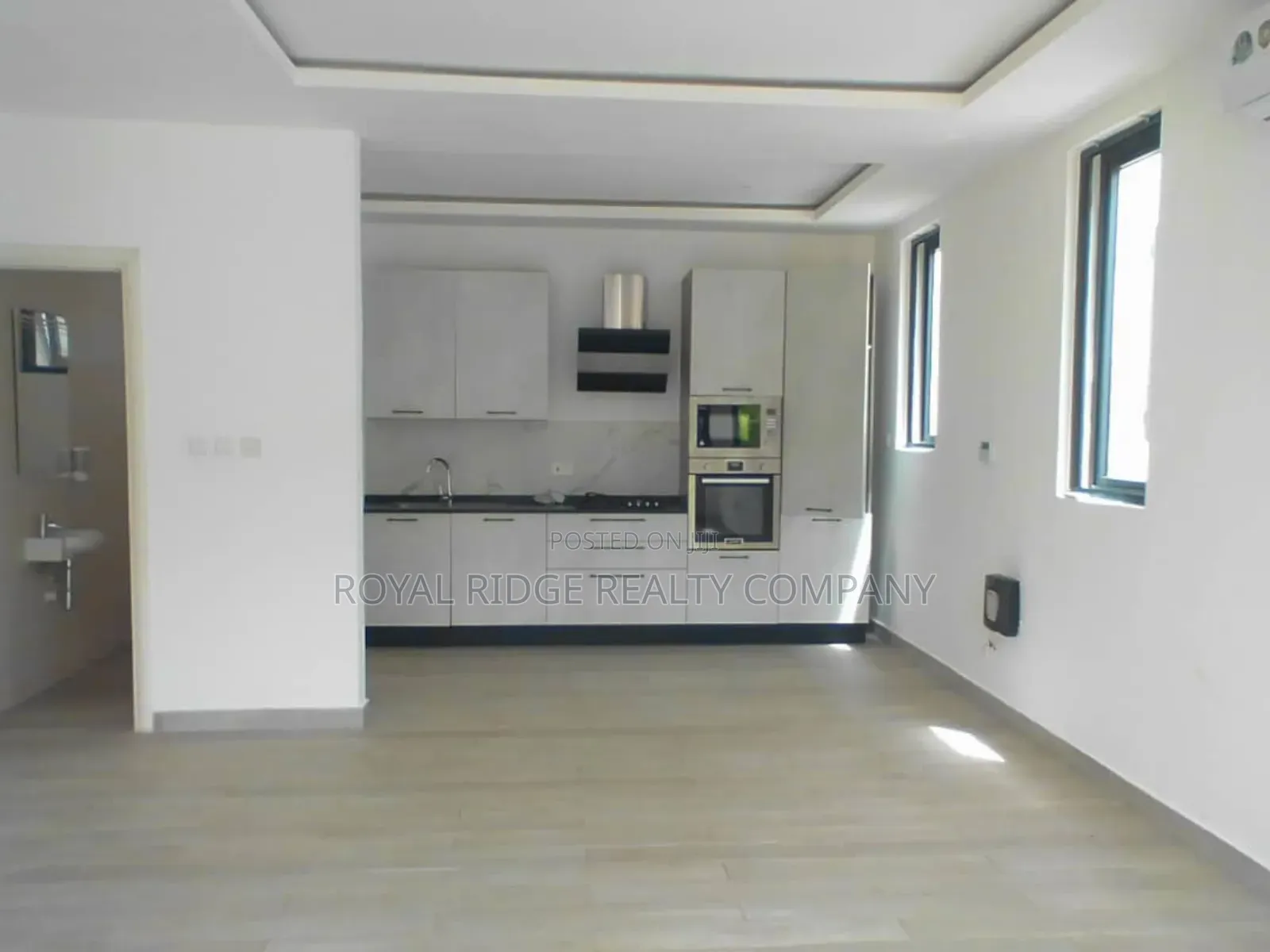 2bdrm Townhouse / Terrace in Tseaddo, Accra Metropolitan for rent