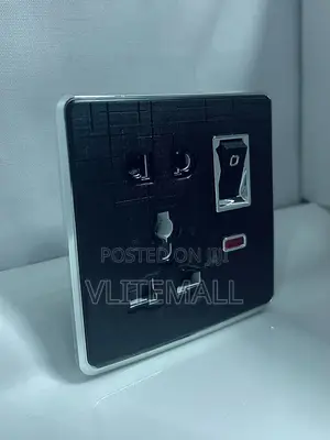Smart Wall Socket - Single Valbona Chrome Black