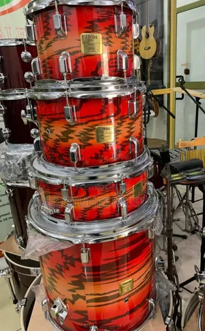 Yamaha Maple Custom Absolute Drumset
