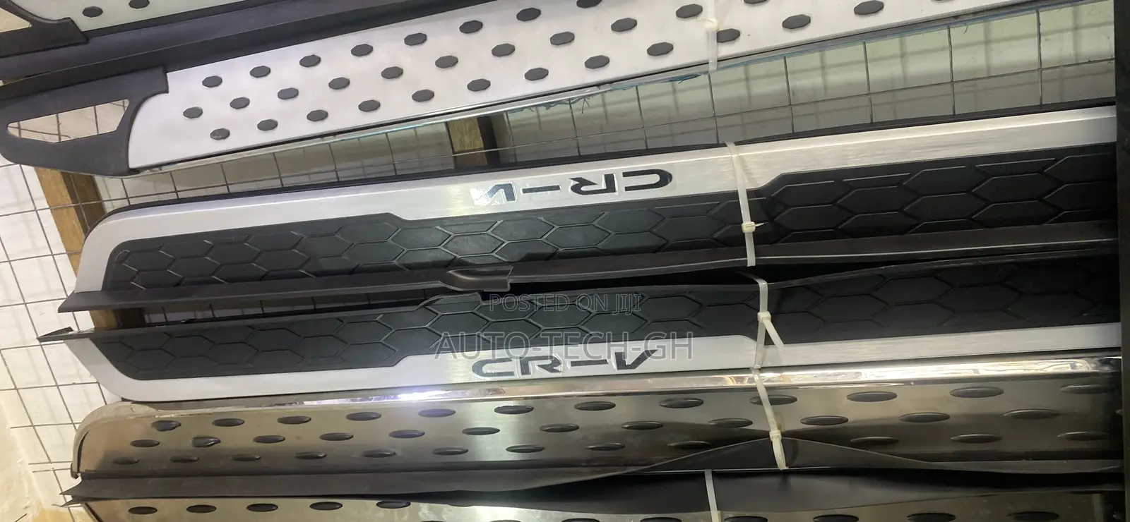 Honda CRV Side Step.