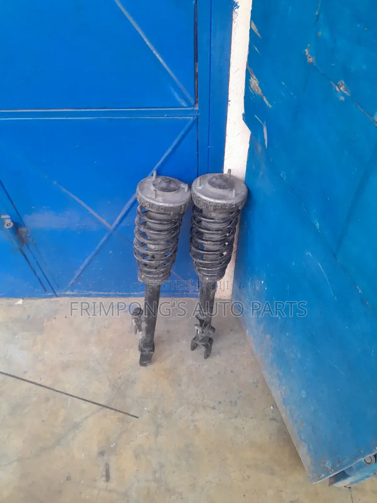 Hyundai Genesis 2018 Front Shocks Absorbers