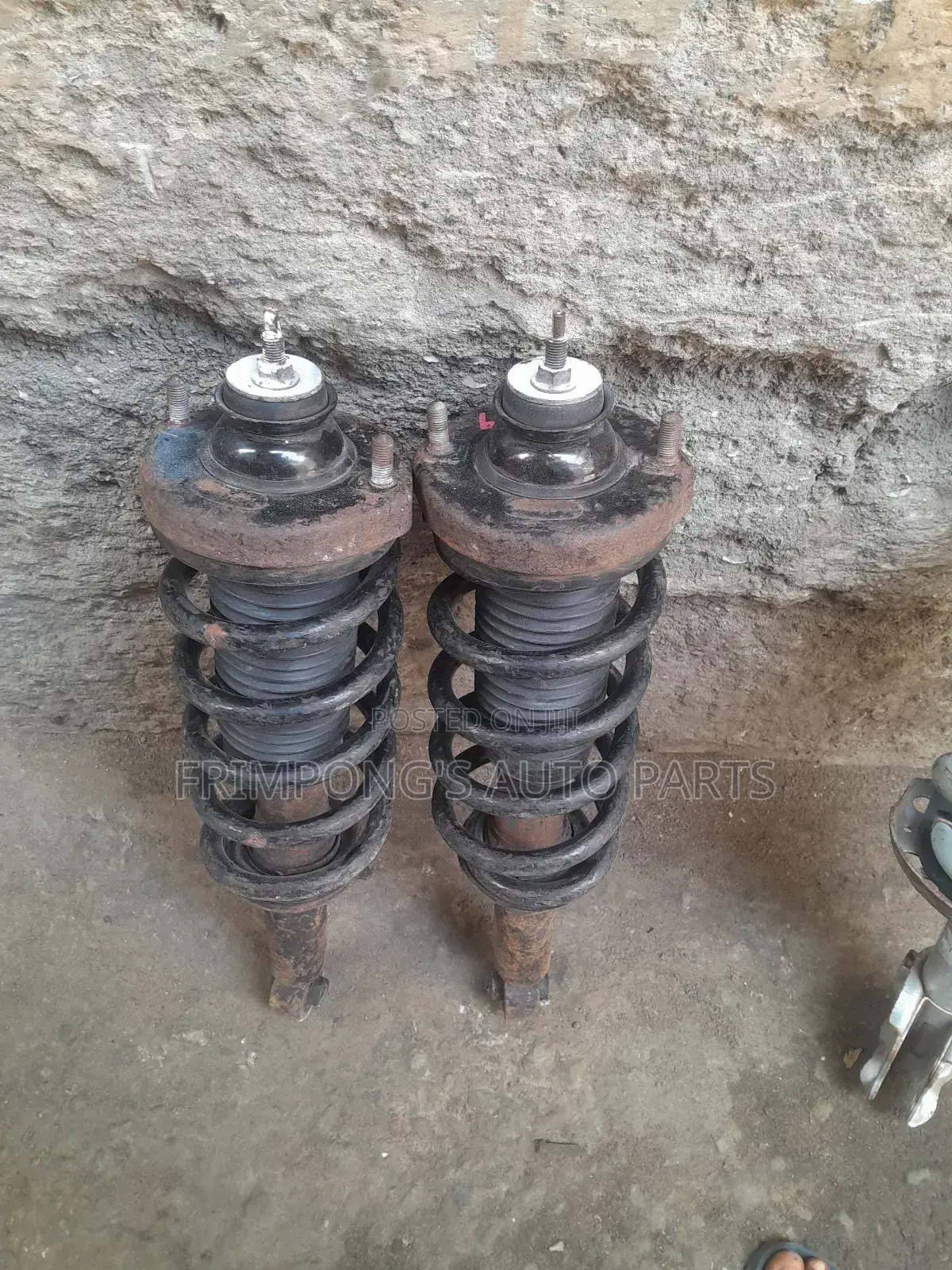Dodge Journey 2015 Back Shocks Absorbers