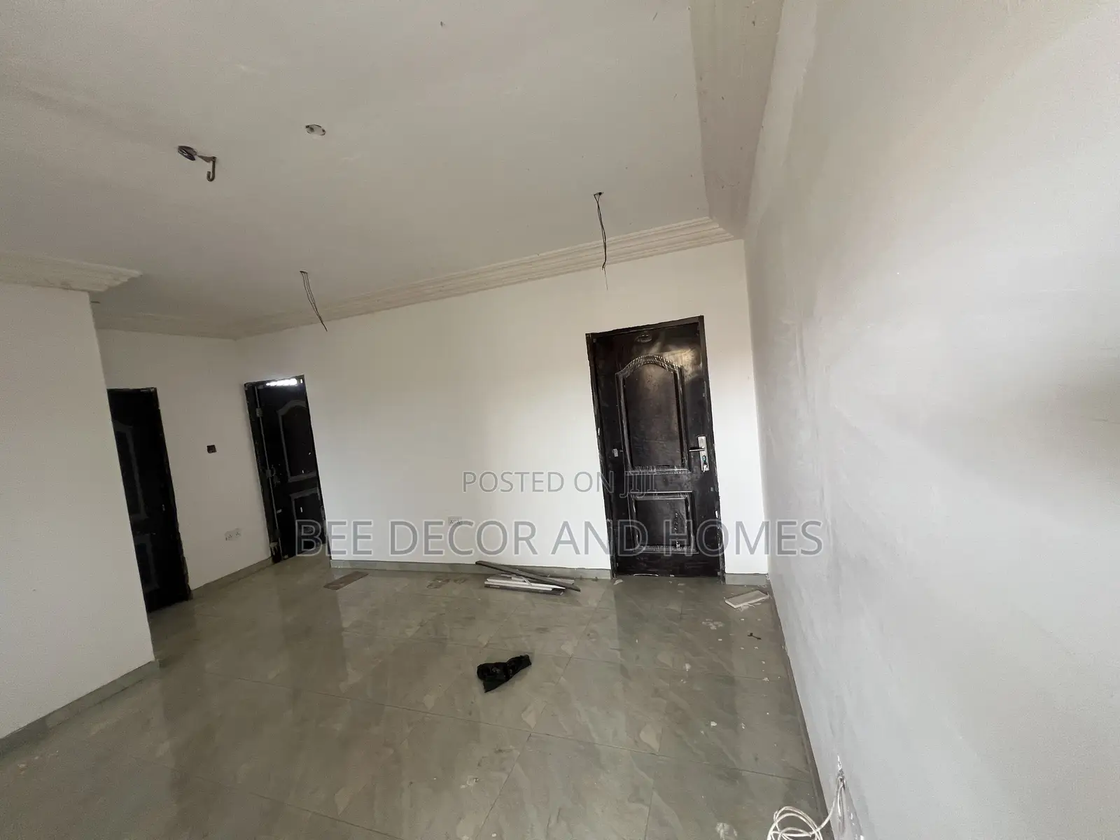 2bdrm Apartment in Bee Decor & Homes, Old Ashomang for rent