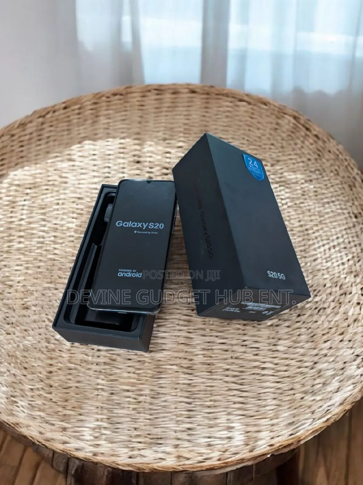 New Samsung Galaxy S20 128 GB Black