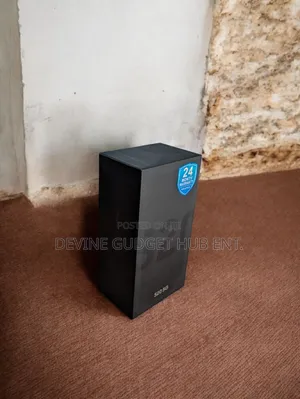 New Samsung Galaxy S20 128 GB Blue