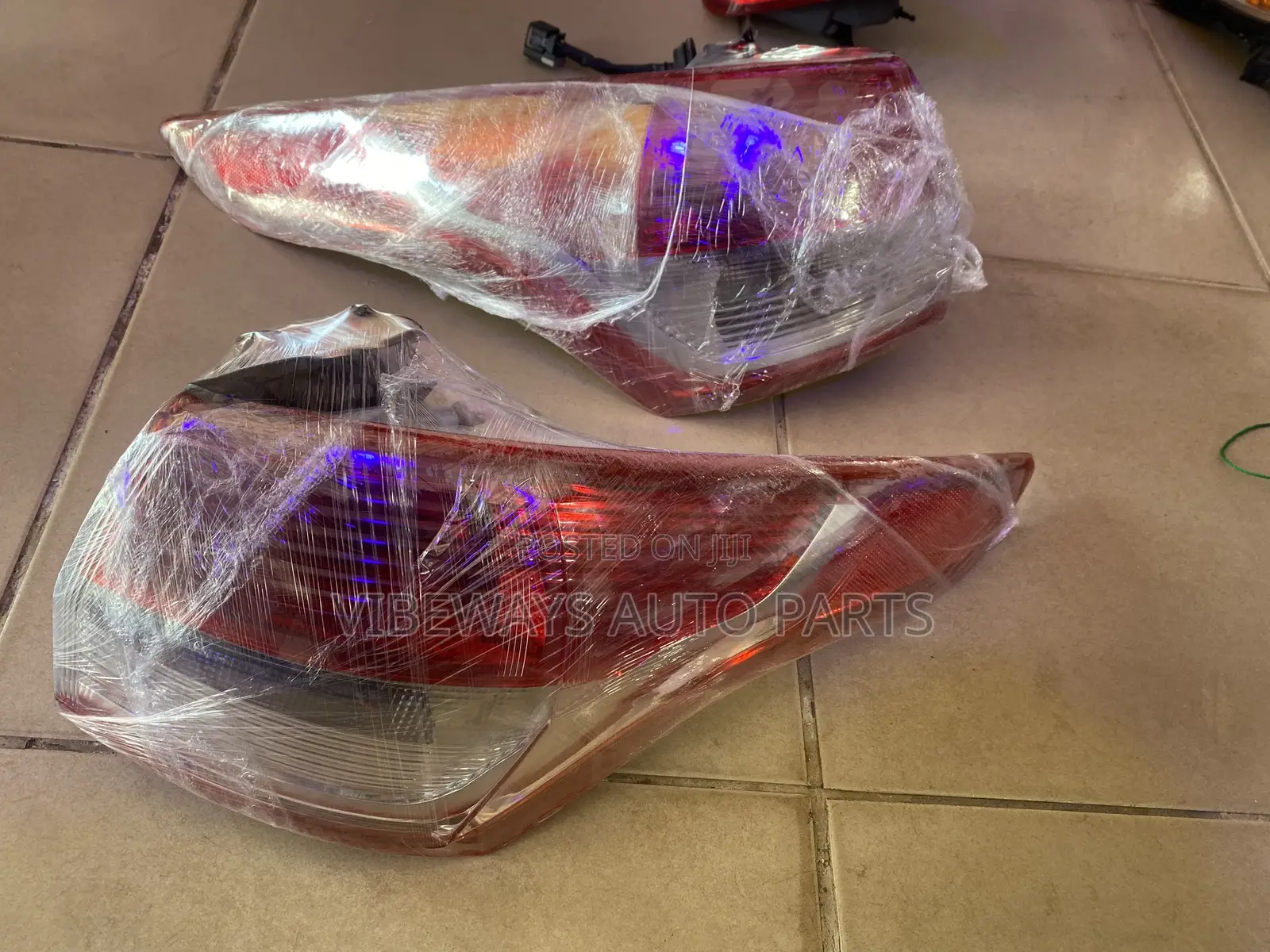 Ford Escape 2013-2016 Taillight Pair Used