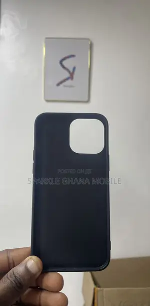 iPhone 13 Pro Max Happy Girl Case