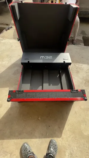 Midas M32 Digital Mixing Console Flight Case