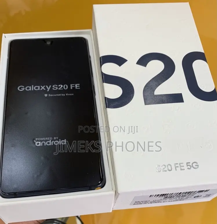 New Samsung Galaxy S20 FE 128 GB