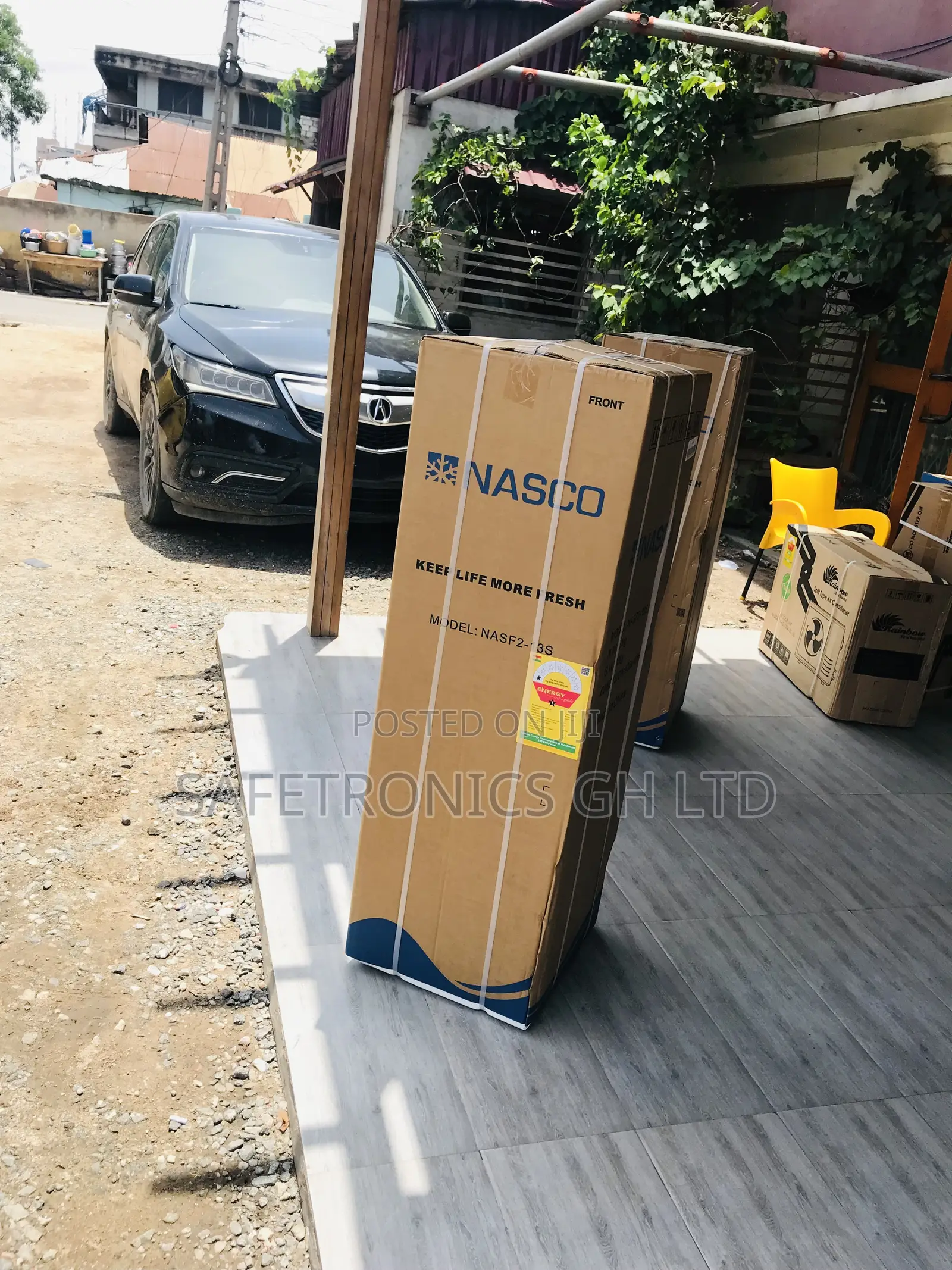 Premium 136 Liters Doubledoor Grey Nas-13 Topfreezer Fridge