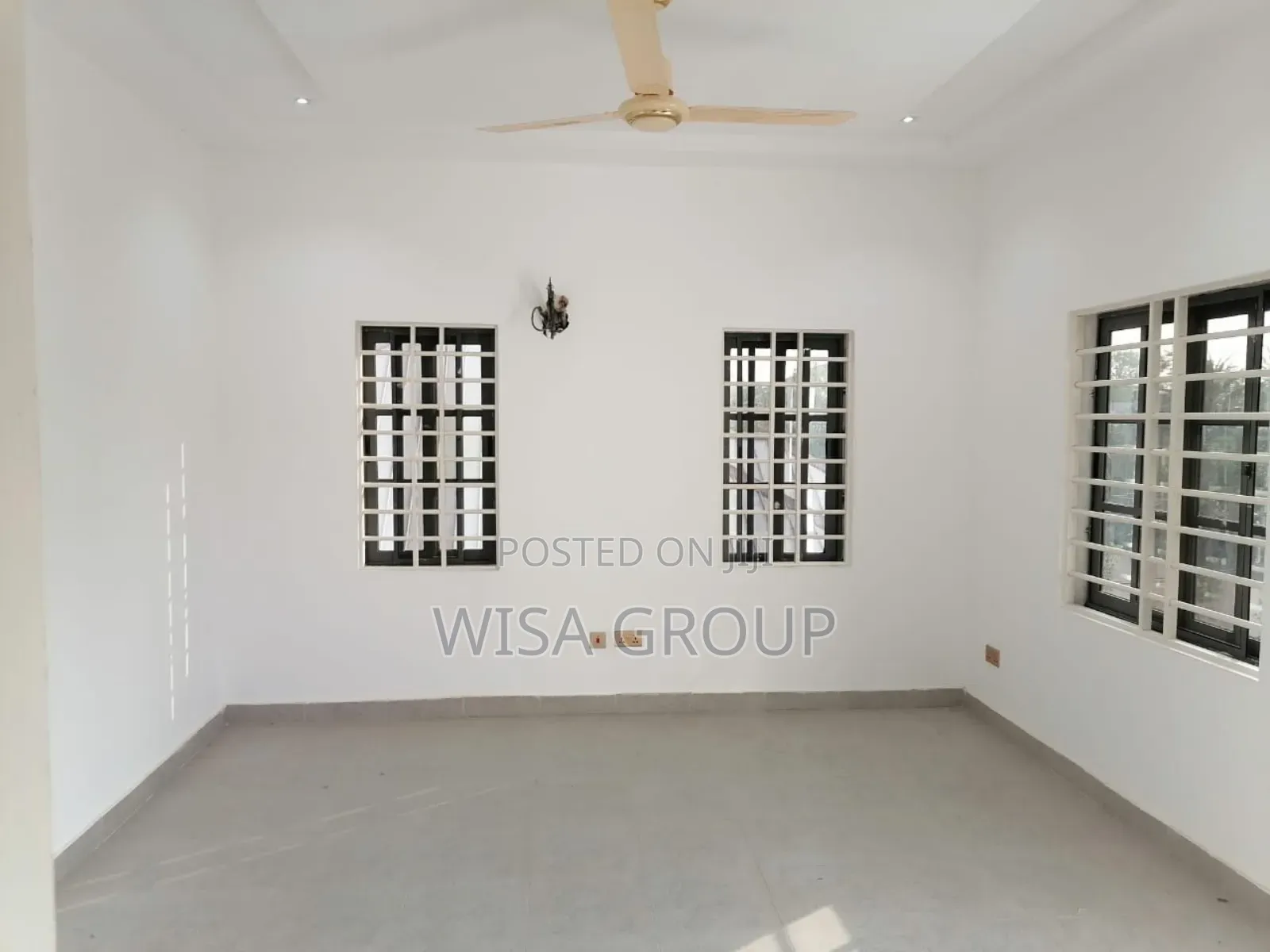 4bdrm Duplex in Wisa Group, Accra Metropolitan for sale