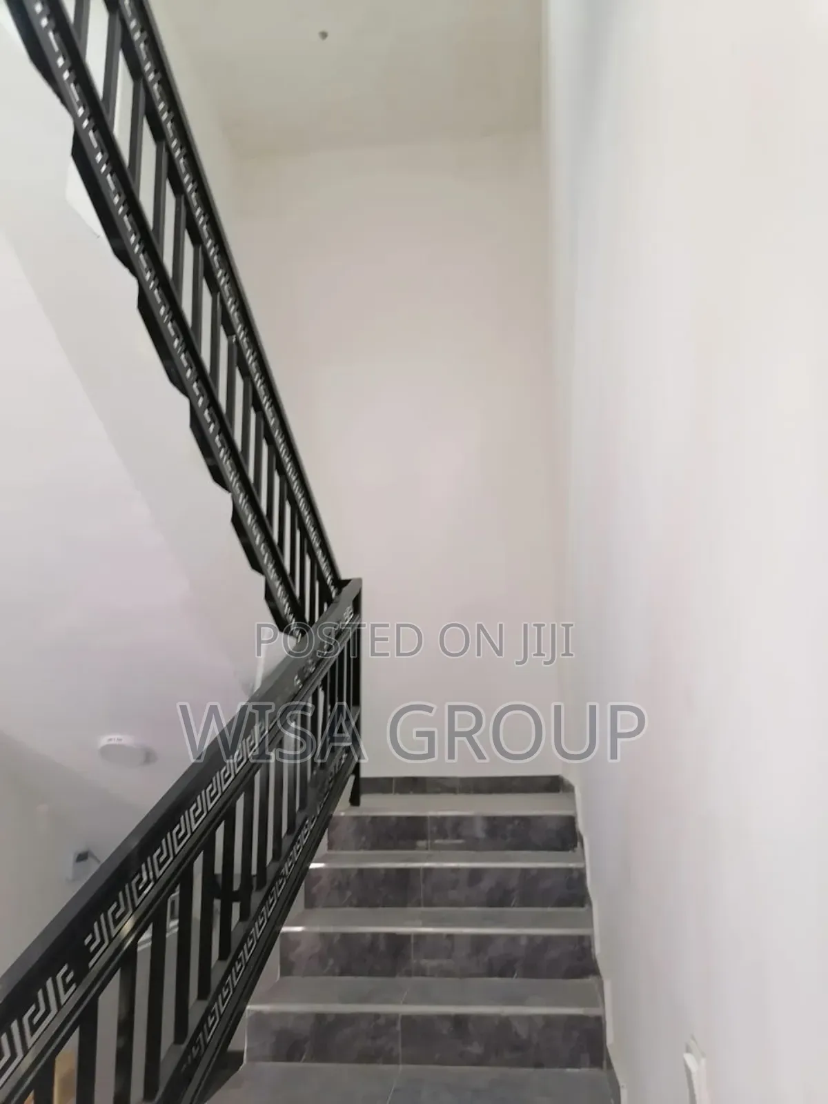 4bdrm Duplex in Wisa Group, Accra Metropolitan for sale