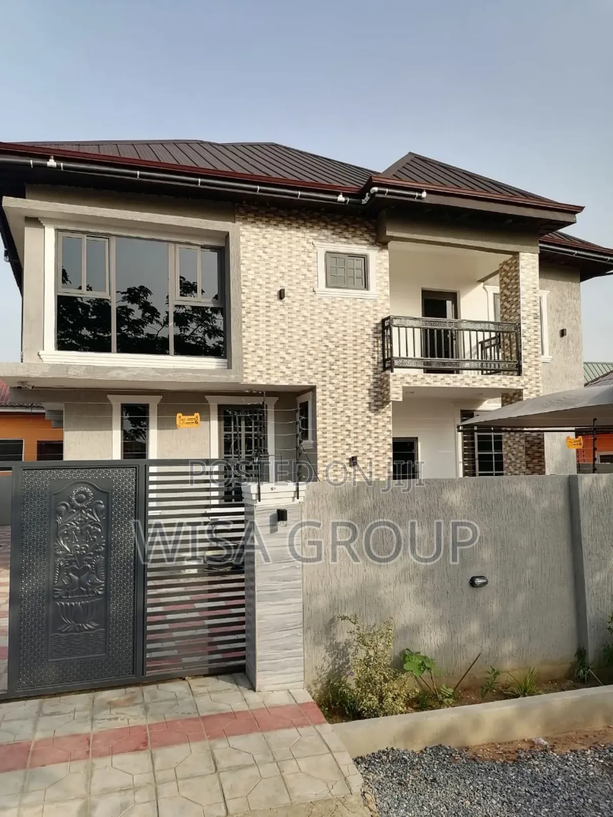 4bdrm Duplex in Wisa Group, Accra Metropolitan for sale