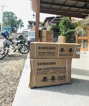 Purechill 1.5 Horsepower Split White Samsung R410a Ac