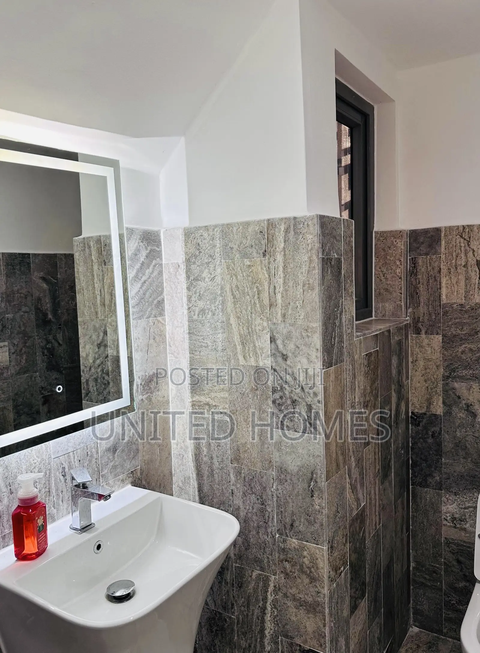 Furnished 5bdrm House in Cantonments for rent