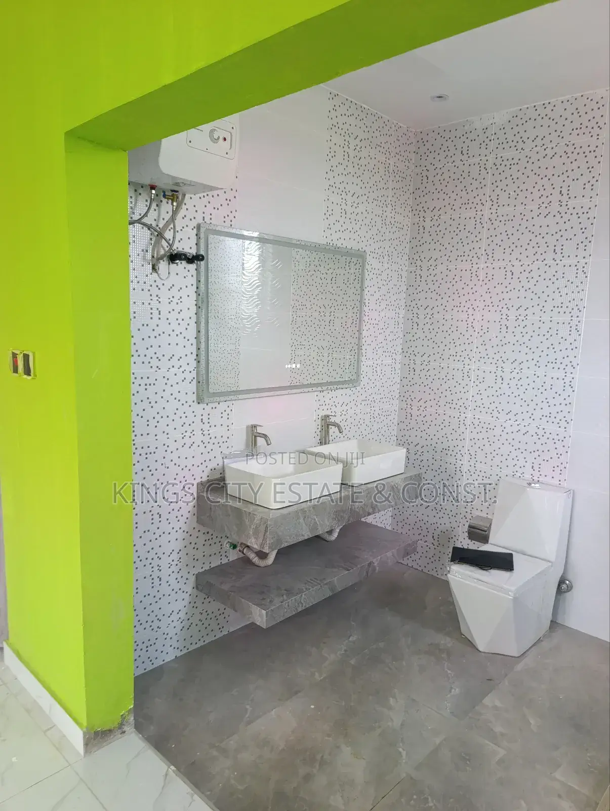 3bdrm House in Odumasi-Estate, Ablekuma for sale