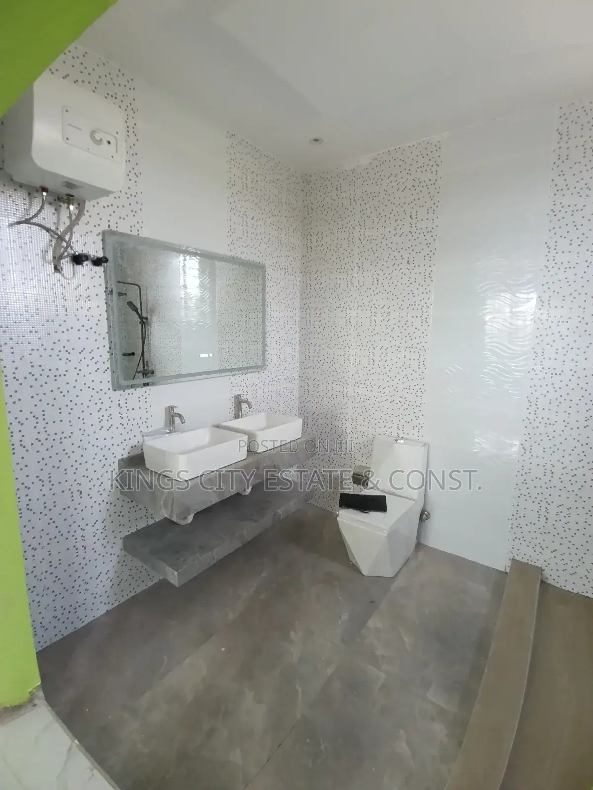 3bdrm House in Odumasi-Estate, Ablekuma for sale