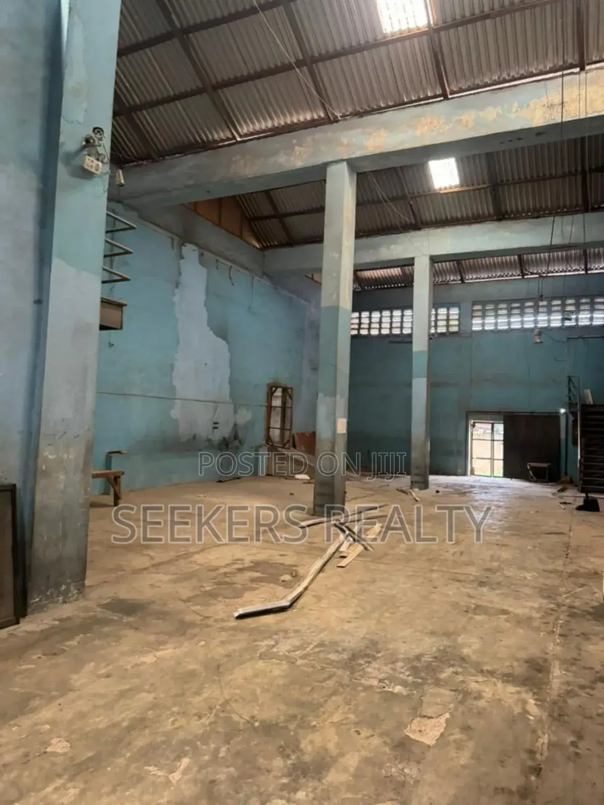 A 700 Square Meters Warehouse for Rent at Achimota