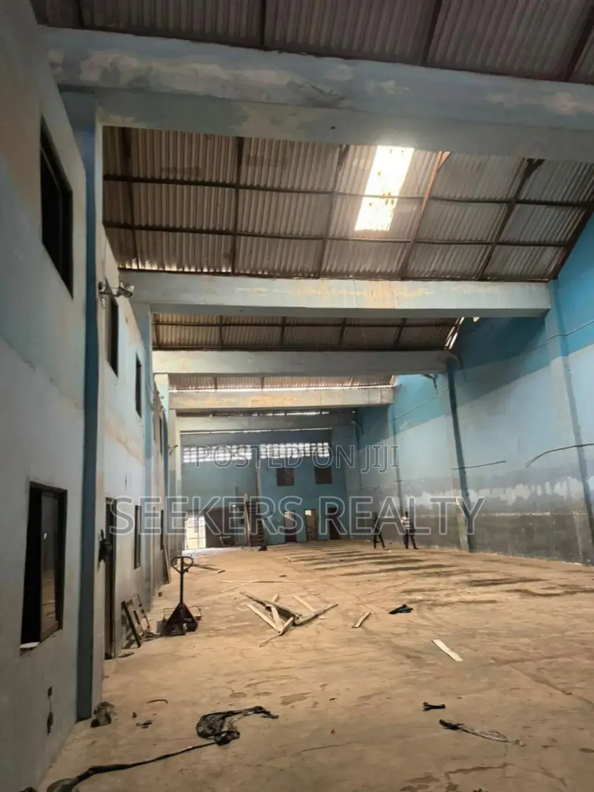 A 700 Square Meters Warehouse for Rent at Achimota