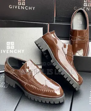 Givenchy Mirror Shoe