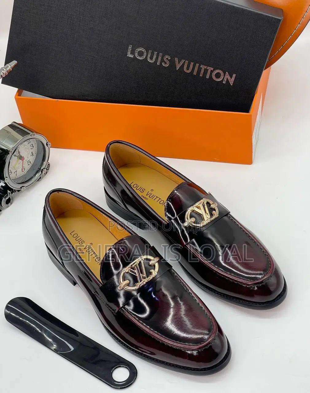 Louis Vuitton Shoe / Mirror
