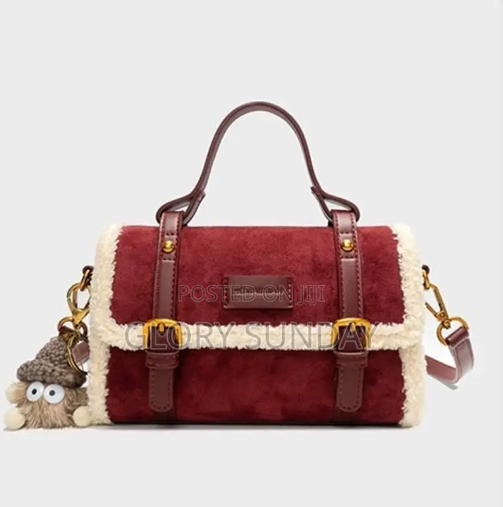 Simple Leather Ladies Handbag