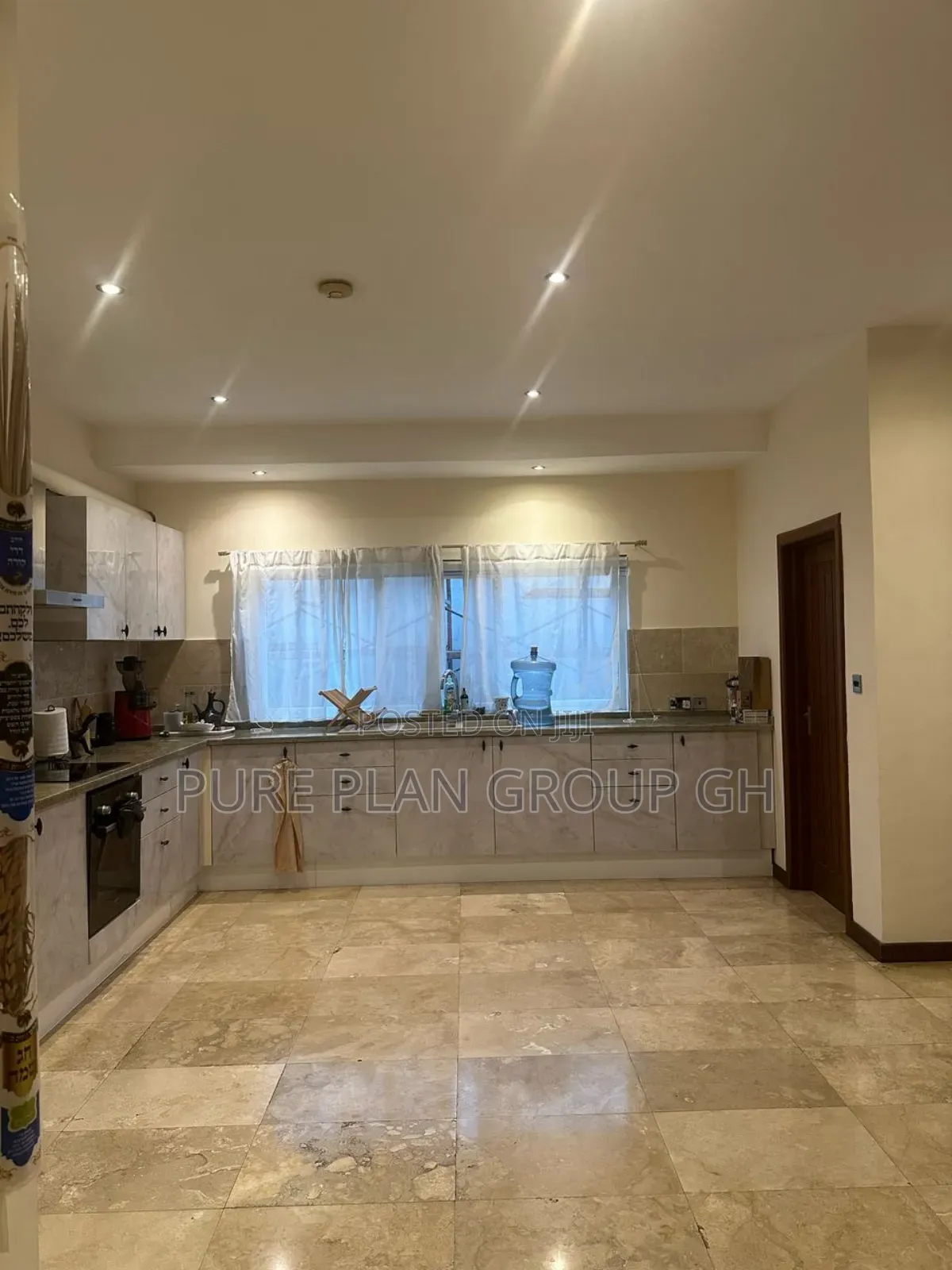 Furnished 3bdrm Apartment in Dzorwulu for rent